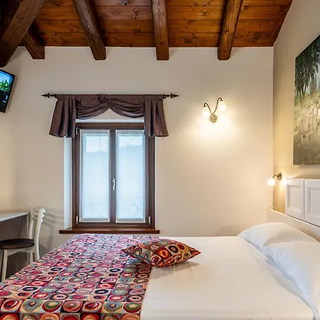 Farm stay Il Roncal Wine - For Wine Lovers