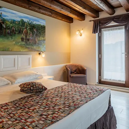 Il Roncal Wine - For Wine Lovers Alloggio per agriturismo *