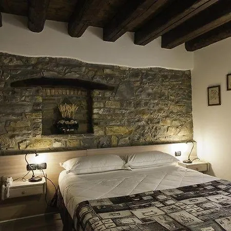 Agroturismo Il Roncal Wine - For Wine Lovers Only *